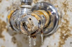 leaky faucet repair issues